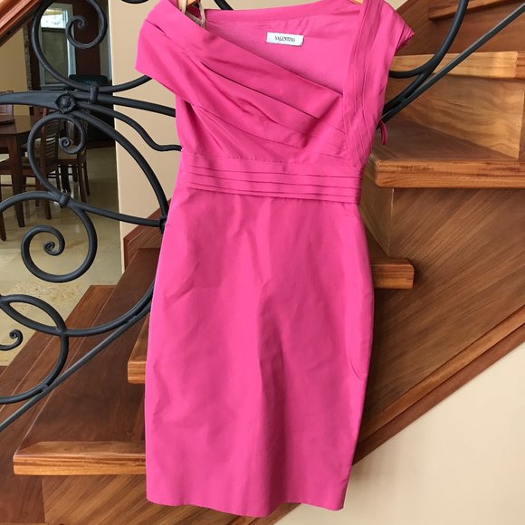 Valentino Pink Shoulder Dress - Picture 2 of 3